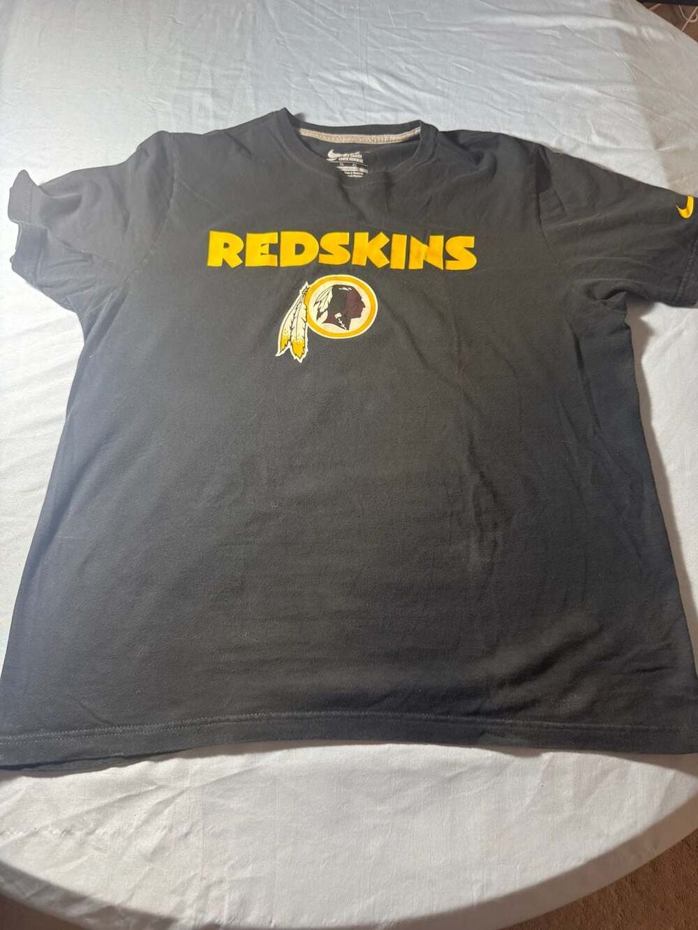 Nike Washington Redskins T-Shirt XL Black Regular Fit NFL Team Apparel T-Shirt